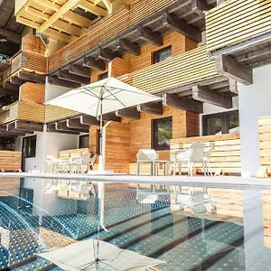 https://saalbach-suites-by-alps-resorts.saalbachhinterglemmhotels.com
