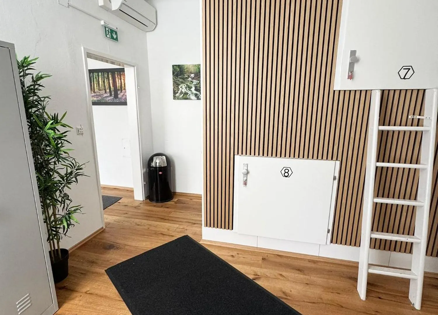 Capsule hotel Robin Wood Apartment Vienna
